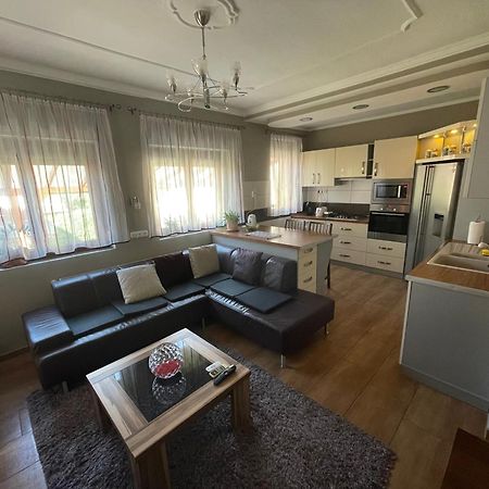 Appartement Relax à Zalaegerszeg Extérieur photo